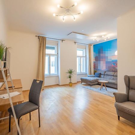 M&O Apartment, Zentral In Innenstadt-& Bahnhofsnaehe - Parkgarage غراتس المظهر الخارجي الصورة