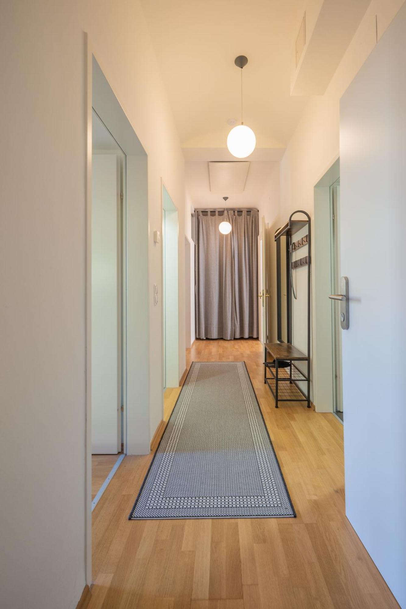 M&O Apartment, Zentral In Innenstadt-& Bahnhofsnaehe - Parkgarage غراتس المظهر الخارجي الصورة
