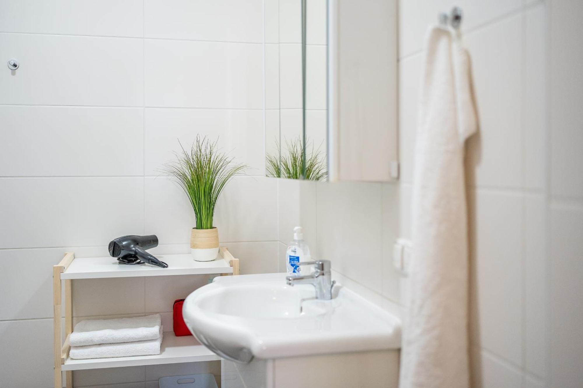 M&O Apartment, Zentral In Innenstadt-& Bahnhofsnaehe - Parkgarage غراتس المظهر الخارجي الصورة