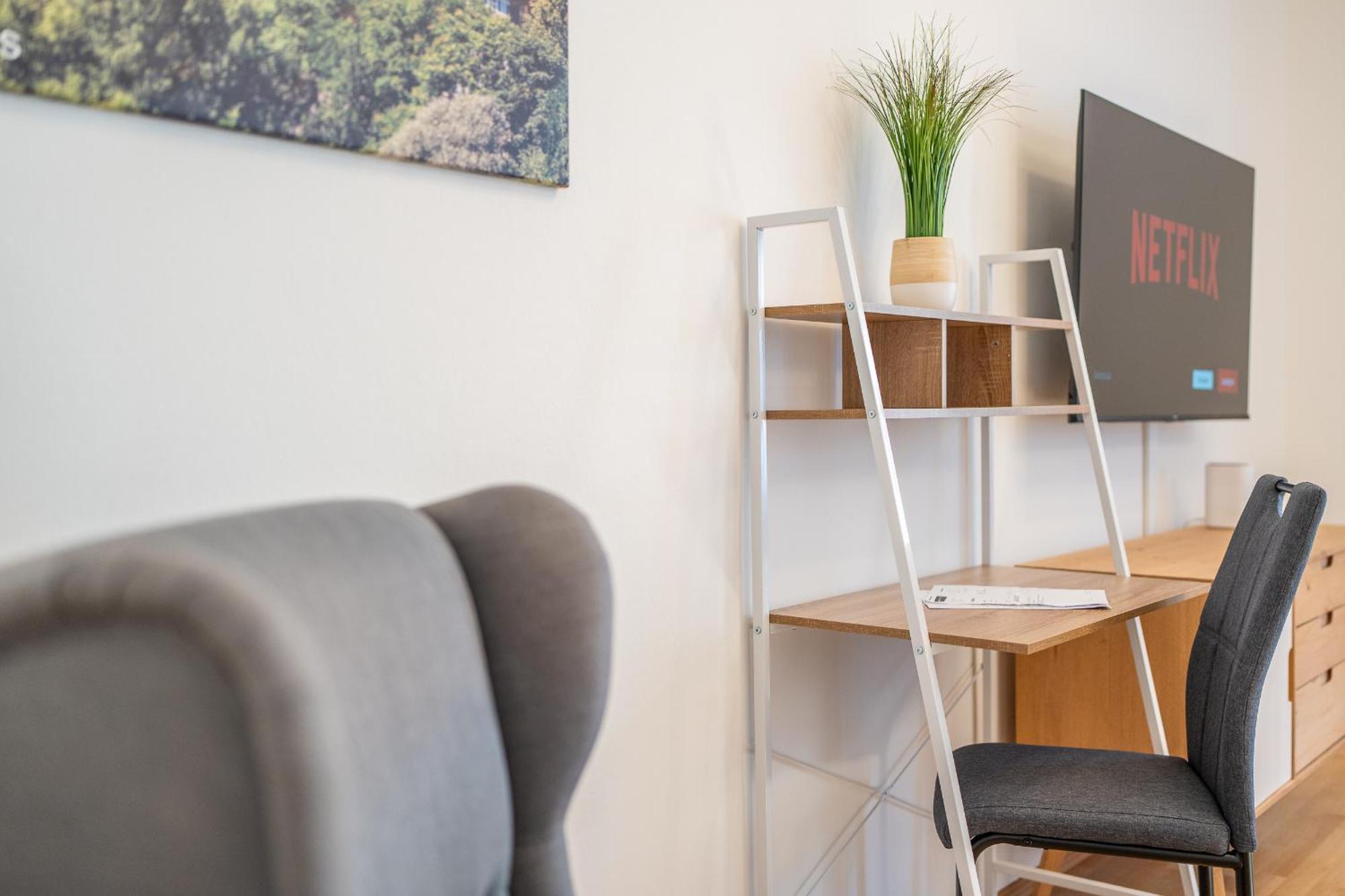 M&O Apartment, Zentral In Innenstadt-& Bahnhofsnaehe - Parkgarage غراتس المظهر الخارجي الصورة